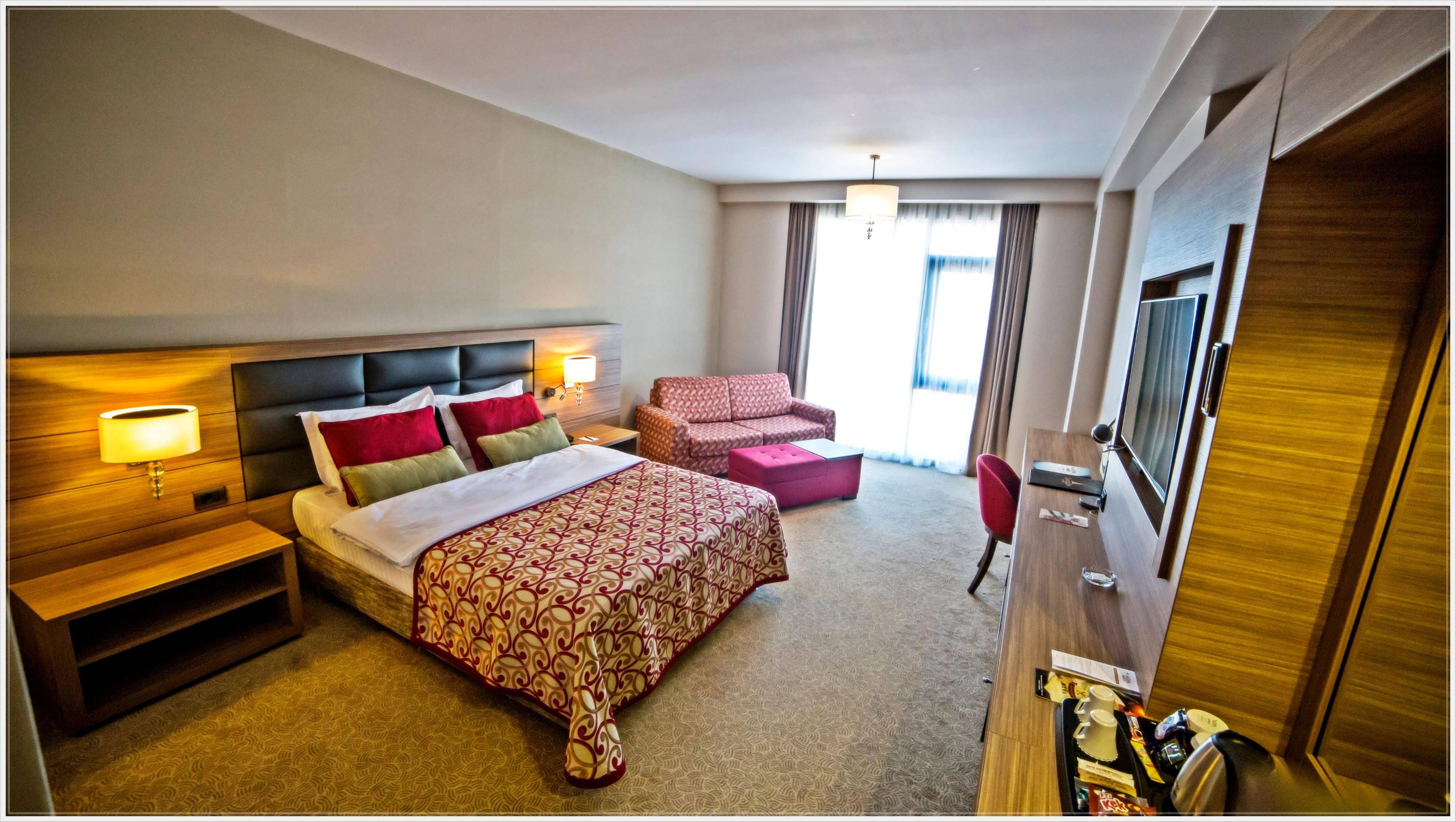 Grand Asya Hotel Bandırma Exterior foto